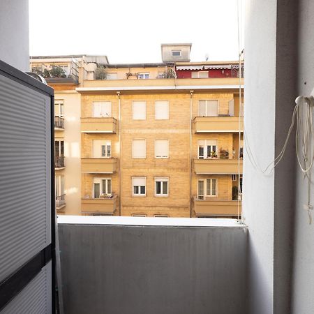 Tra Porta Susa E Piazza Statuto -Cortile Interno- 토리노 외부 사진